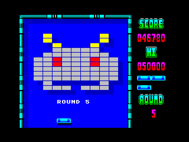 Arkanoid ZX Spectrum Screenshot: Round 5 start; background colors alternate between blue and red in the ZX Spectrum version.