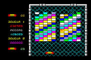 Arkanoid for Thomson TO - An "L" capsule falls through the bricks...catch it if you can!
