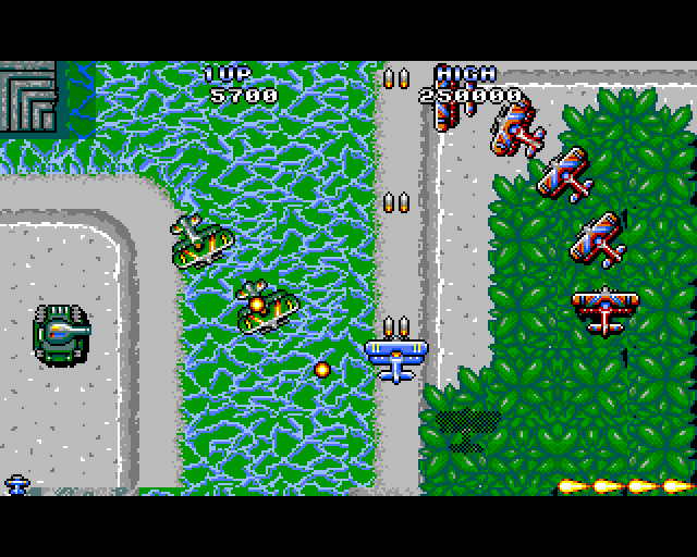 Sky Shark Amiga Screenshot: Shoot the entire red squadron for a power up.