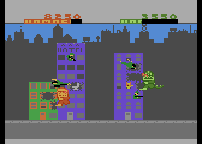 Rampage Atari 7800 Screenshot: Ouch! Helicopter fire hurts!