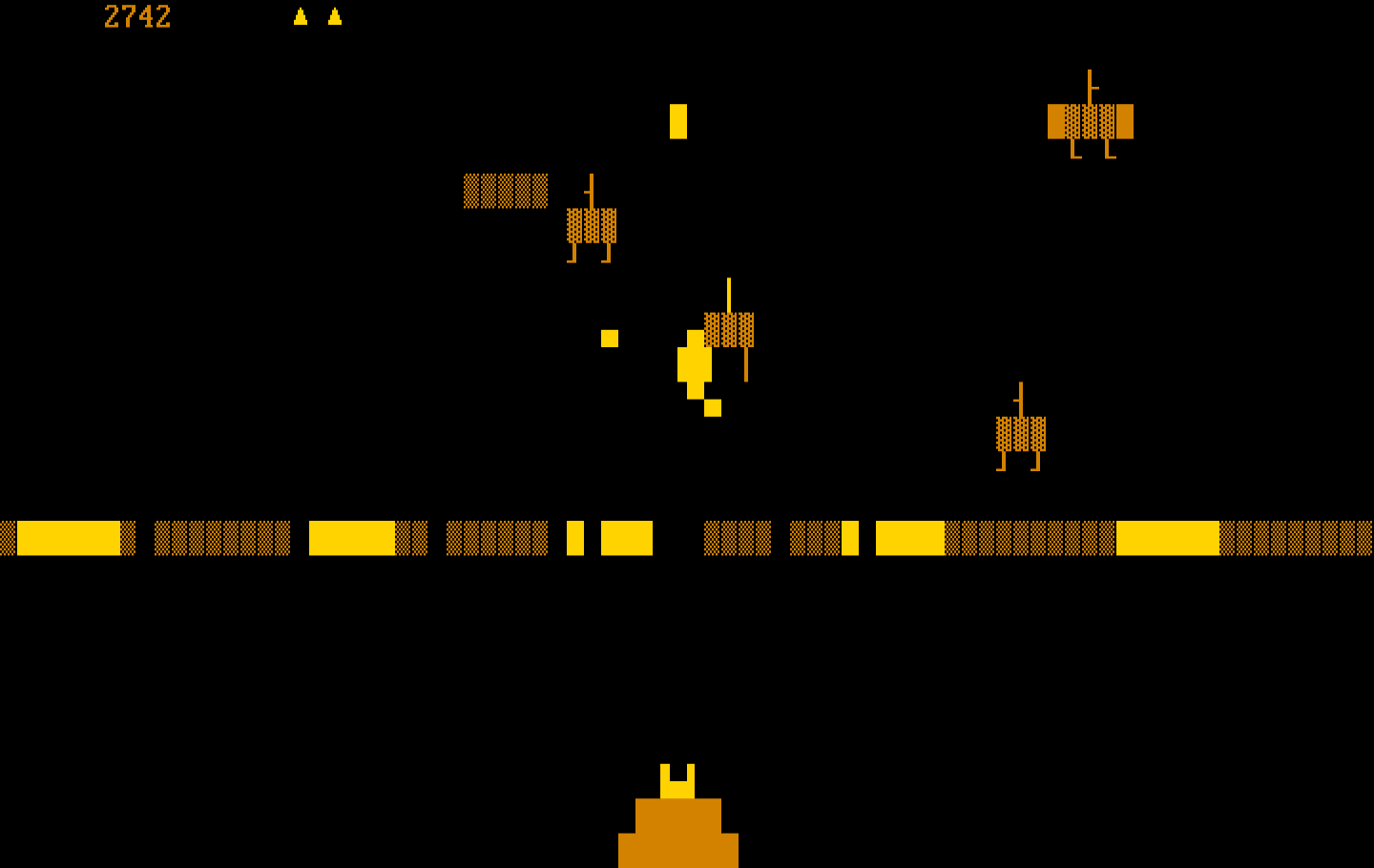 Czorian Siege IBM PC/Compatibles Screenshot: Blasting more opponents!