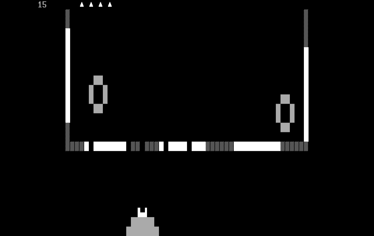 Czorian Siege IBM PC/Compatibles Screenshot: Game start.