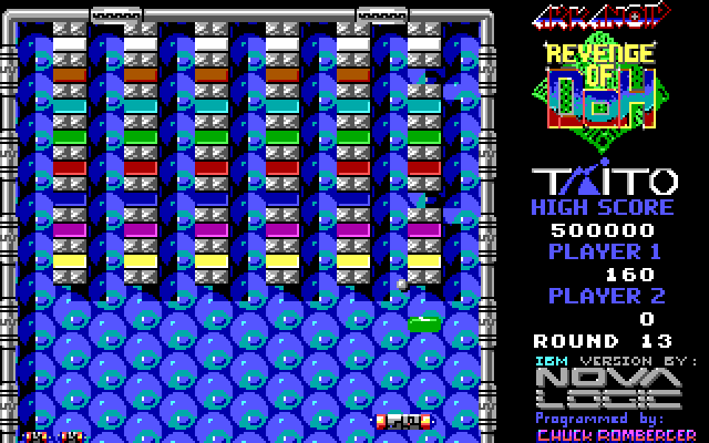 Arkanoid 2: Revenge of DOH IBM PC/Compatibles Screenshot: Catching the green power up provides a sticky paddle that catches the ball.