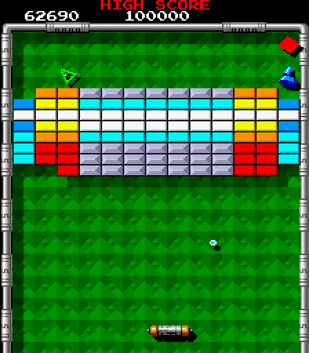 Arkanoid 2: Revenge of DOH Arcade Screenshot: This level is relatively simple compared with some of them.