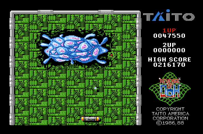 Arkanoid 2: Revenge of DOH Apple IIgs Screenshot: There are some strange looking enemies you'll encounter on some rounds...