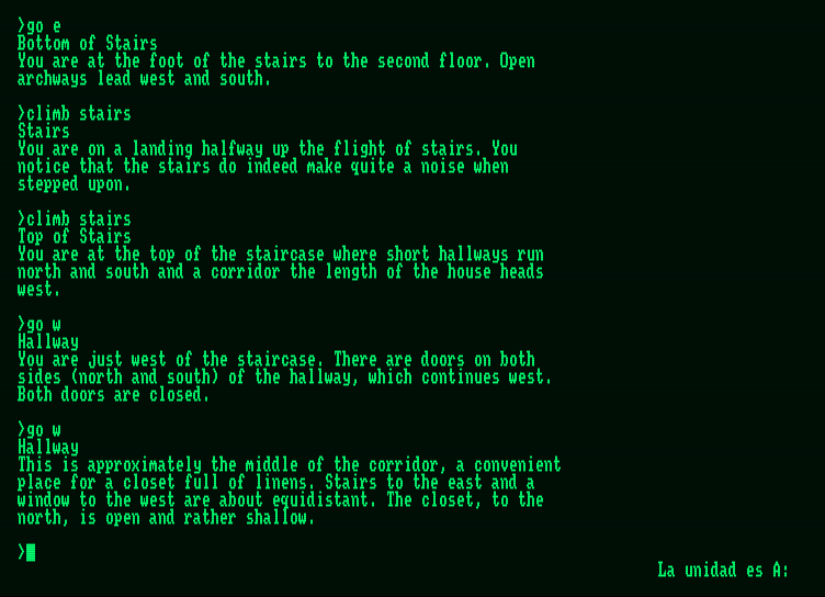 Deadline Amstrad PCW Screenshot: Heading down a hallway...