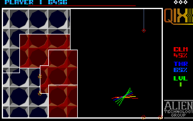 Qix Amiga Screenshot: The more screen you can fill in the more points are earned...