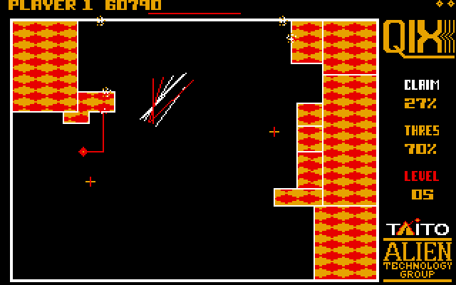 Qix IBM PC/Compatibles Screenshot: Later levels have the Spritz which get in the way while drawing.