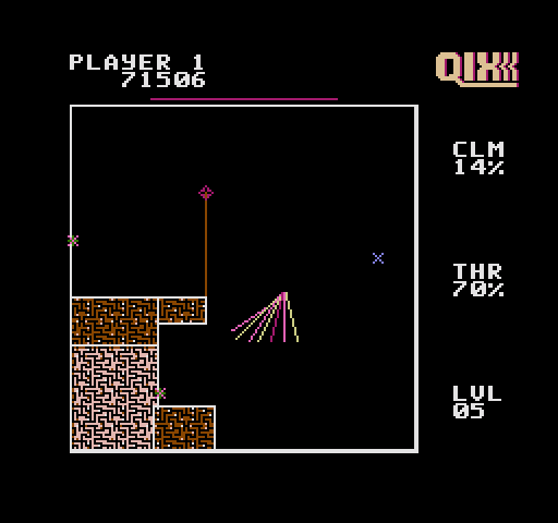 Qix NES / Famicom Screenshot: The Spritz appear now; capture them for bonus points!