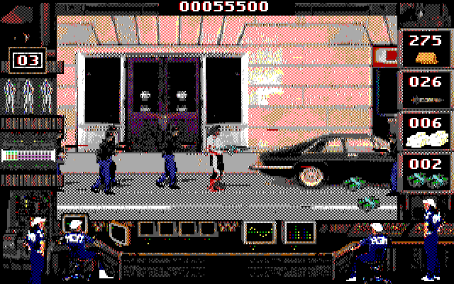 Crime Wave IBM PC/Compatibles Screenshot: Collect items for bonus points.