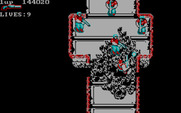 Super Contra for IBM PC/Compatibles - Narrow paths don't give you much room to maneuver.
