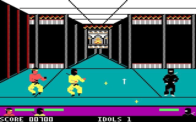 Ninja IBM PC/Compatibles Screenshot: Duck those incoming weapons the ninjas threw!