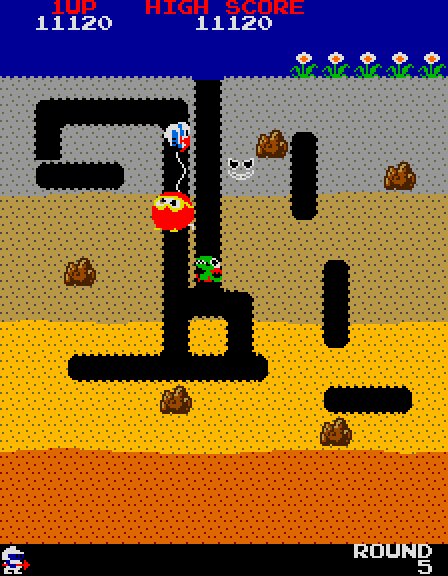 Dig Dug Arcade Screenshot: This Pooka is about to explode...