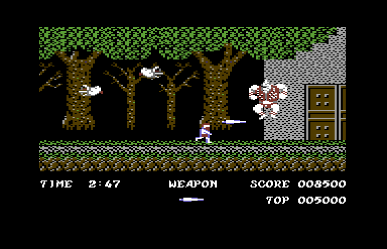 Ghosts 'N Goblins Commodore 64 Screenshot: End of level boss...