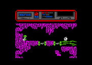 Starquake for Amstrad CPC - Be careful, the lightning bolts between those narrow gaps is dangerous!