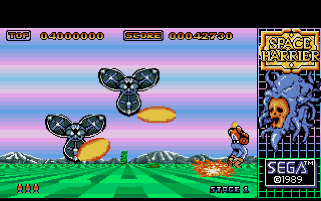 Space Harrier IBM PC/Compatibles Screenshot: Strange opponents attack...
