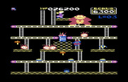 Donkey Kong for Commodore 64 - Climbing a ladder.