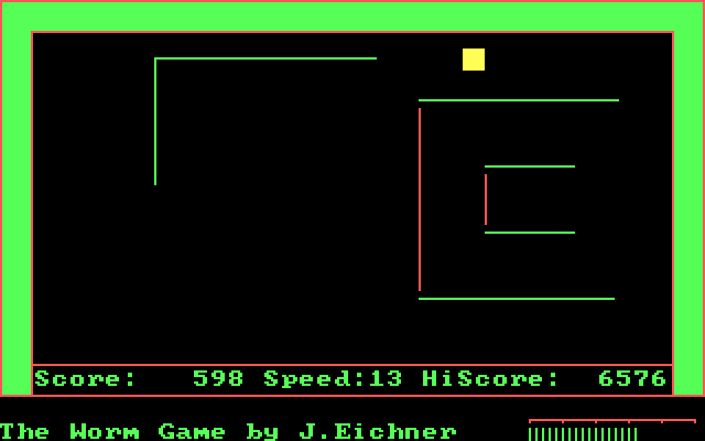 Worm Game, The IBM PC/Compatibles Screenshot: Some walls can be added to make the game more challenging.