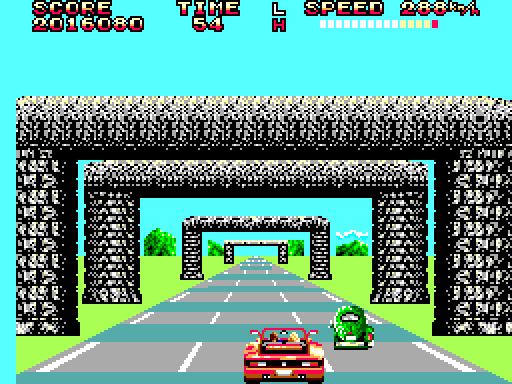 OutRun Sega Master System Screenshot: Driving through a tunnel of sorts...