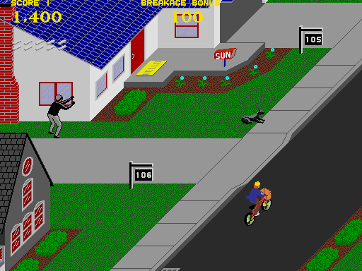 Paperboy Arcade Screenshot: Stop this burgler for bonus points.