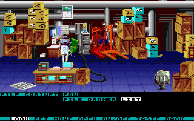 Mean Streets IBM PC/Compatibles Screenshot: Rifling through some stuff...