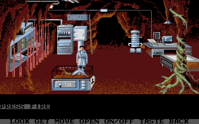 Mean Streets Amiga Screenshot: Exploring the laboratory.