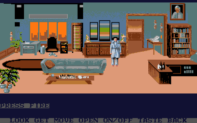 Mean Streets Amiga Screenshot: Exploring an appartment.