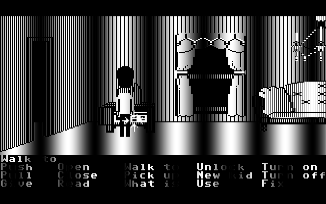 Maniac Mansion IBM PC/Compatibles Screenshot: Is this old radio useful?