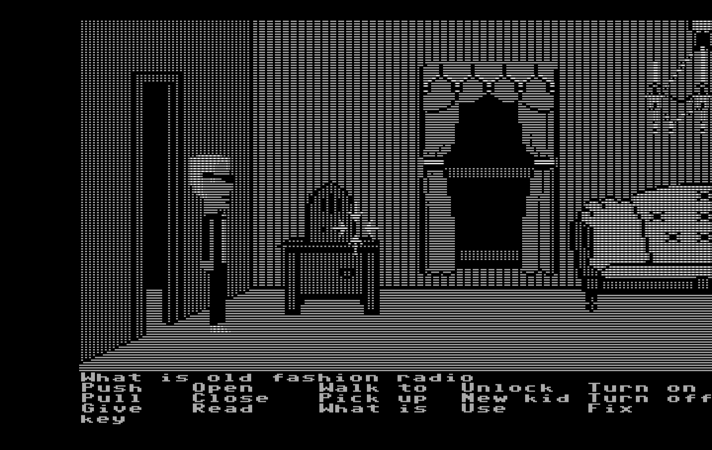 Maniac Mansion IBM PC/Compatibles Screenshot: Oh look, an old fashioned radio!