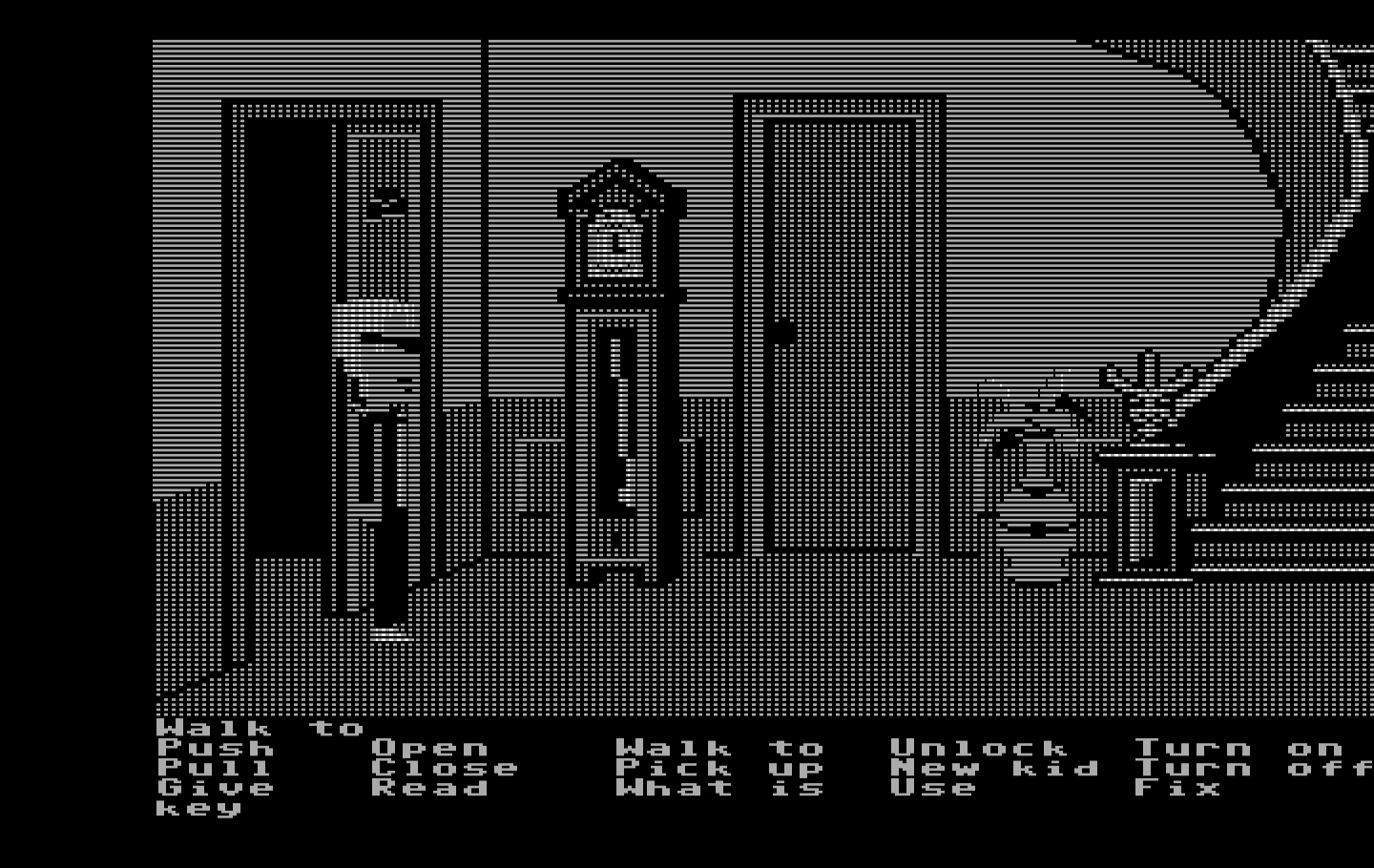 Maniac Mansion IBM PC/Compatibles Screenshot: The entrance to the mansion...