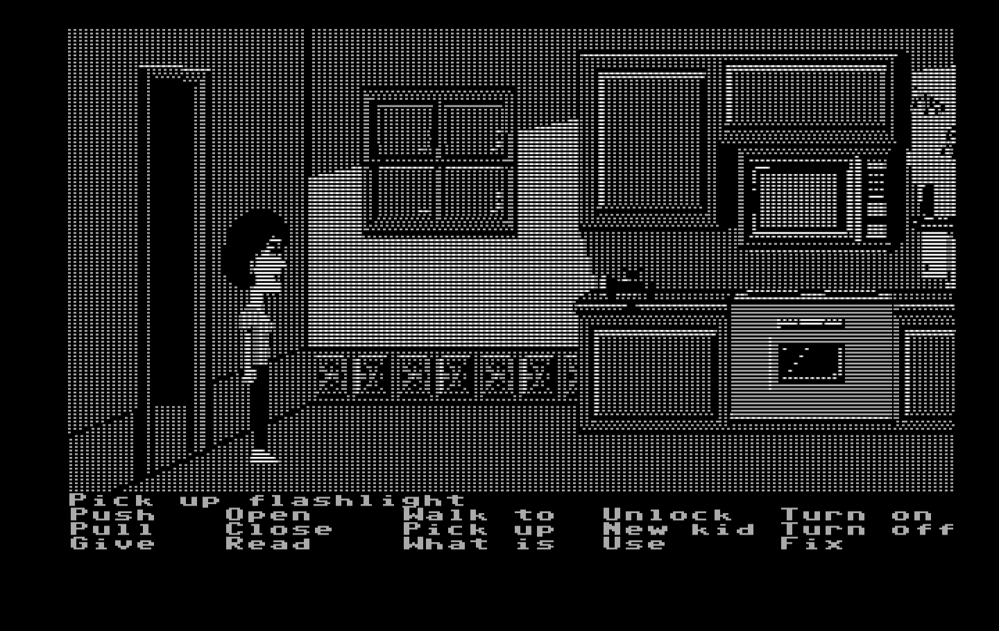 Maniac Mansion IBM PC/Compatibles Screenshot: Meanwhile, let's pick up some items in the kitchen...