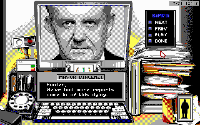 Rise of the Dragon IBM PC/Compatibles Screenshot: Use the computer to view messages.