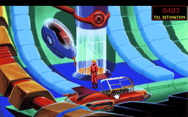Space Quest I: Roger Wilco in the Sarien Encounter IBM PC/Compatibles Screenshot: Ah, another escape pod...