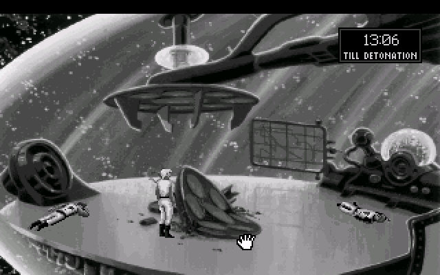Space Quest I: Roger Wilco in the Sarien Encounter IBM PC/Compatibles Screenshot: The Star Generator is missing!