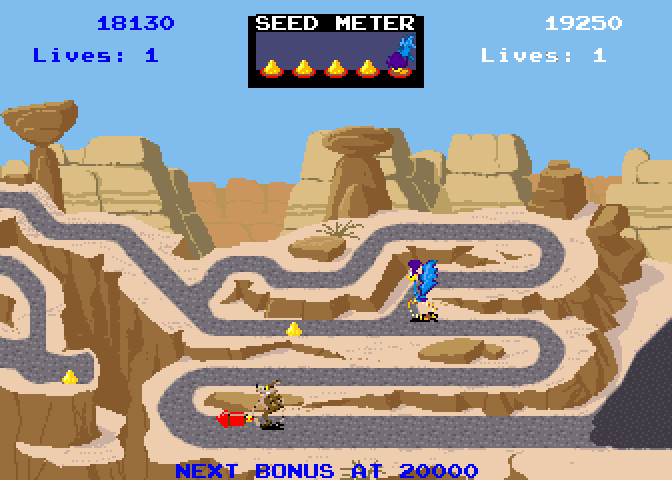 Road Runner Arcade Screenshot: A really narrow, winding path...