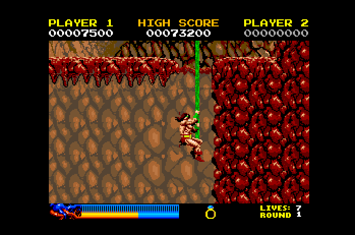 Rastan Apple IIgs Screenshot: Climbing ropes.