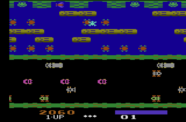 Frogger Atari 2600 Screenshot: Catch the fly for bonus points!