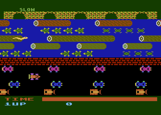 Frogger Atari 8-bit Screenshot: Starting screen; you can select game options here.