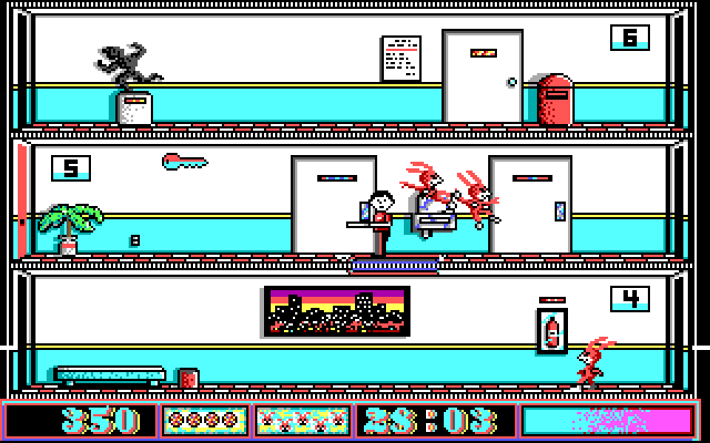 Avoid the Noid IBM PC/Compatibles Screenshot: Falling through a trap in the floor.