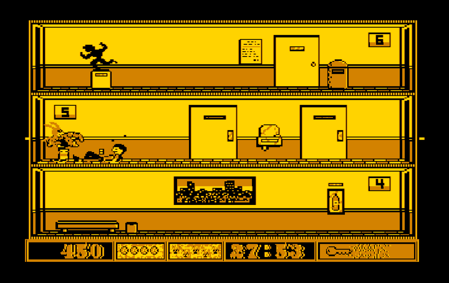 Avoid the Noid IBM PC/Compatibles Screenshot: The Noid is smashing my pizza.