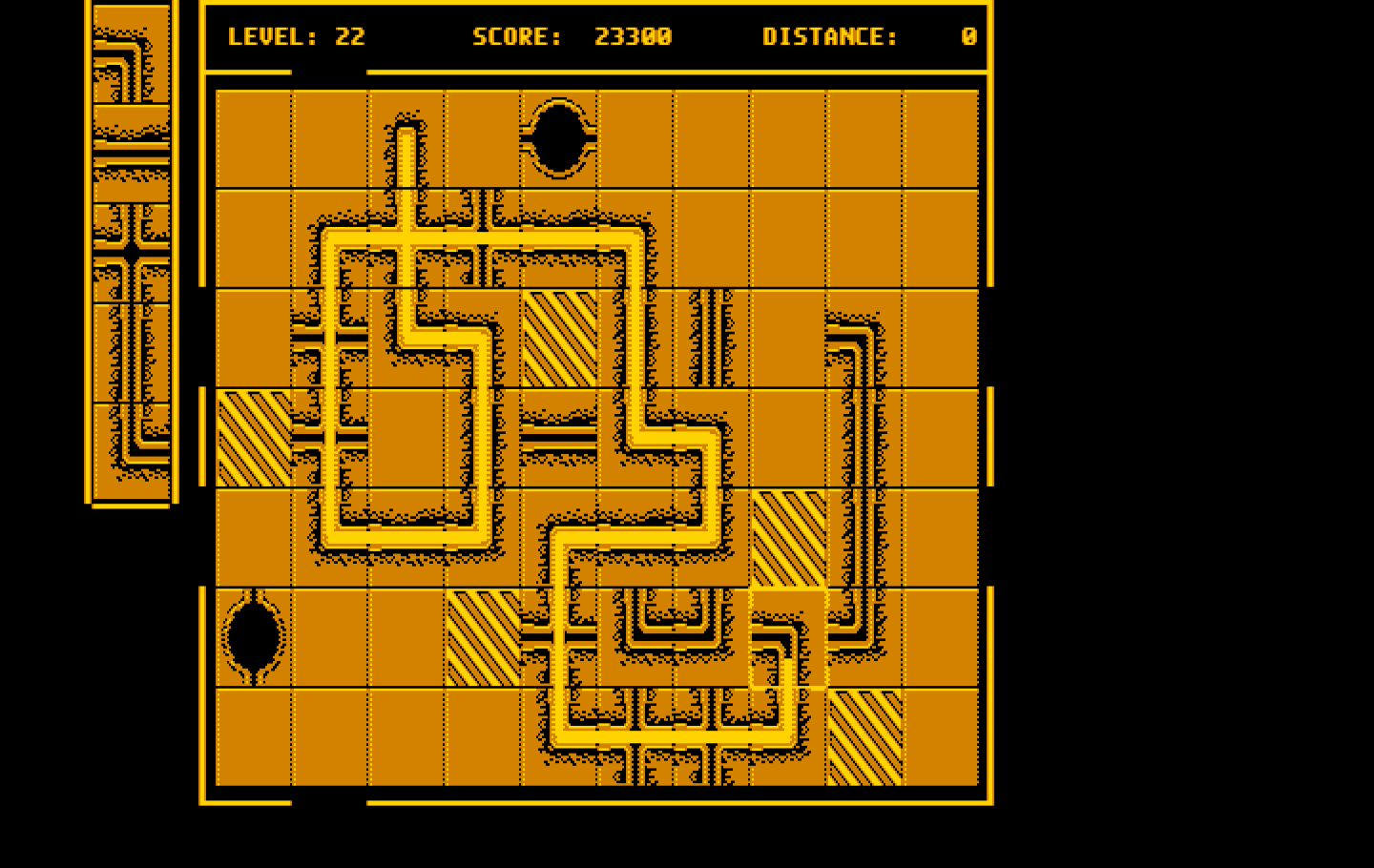 Pipe Dream IBM PC/Compatibles Screenshot: I better hurry, the flooz is almost to the end of the pipe!