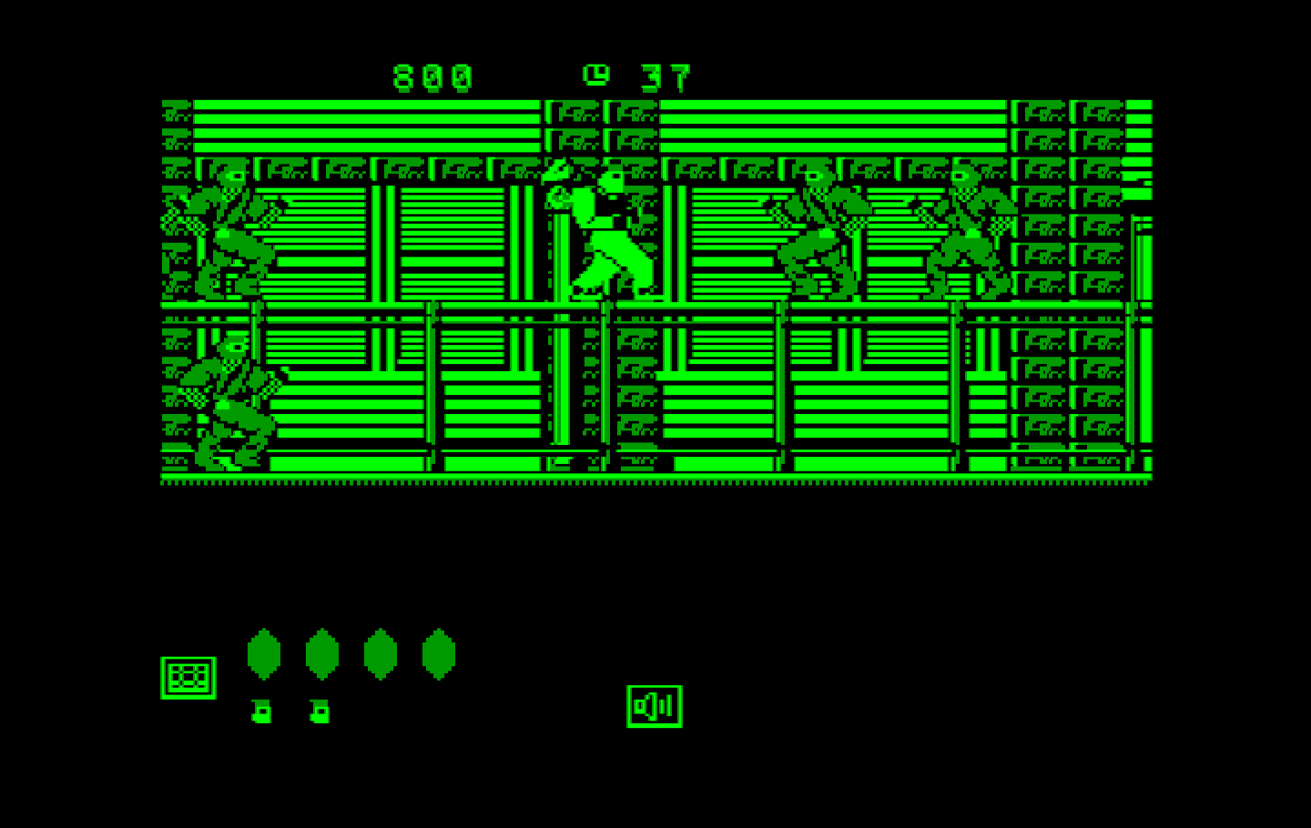Bad Dudes vs. Dragon Ninja IBM PC/Compatibles Screenshot: Uh oh, surrounded!