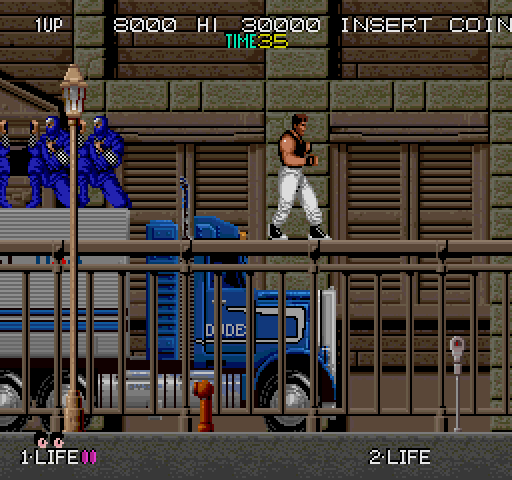 Bad Dudes vs. Dragon Ninja Arcade Screenshot: Here comes a truck with more enemies!