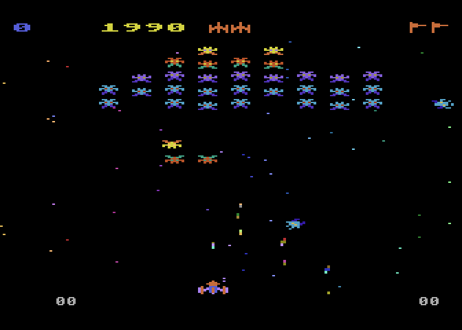 Galaxian Atari 5200 Screenshot: Some Galaxians attack in formation, others attack individually...