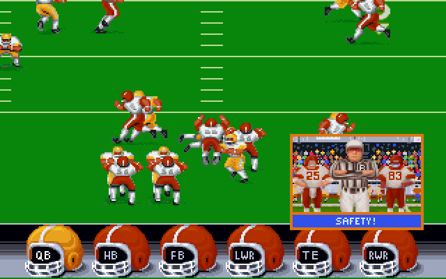 ABC Monday Night Football IBM PC/Compatibles Screenshot: The ref calls a safety.