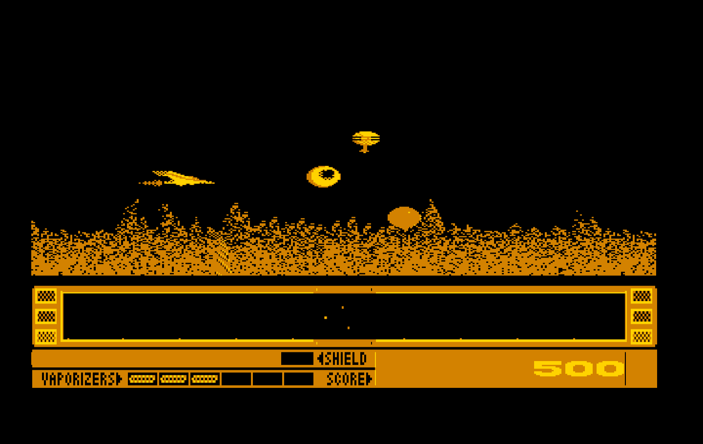 Revenge of Defender IBM PC/Compatibles Screenshot: One enemy destroyed! Many more to go...
