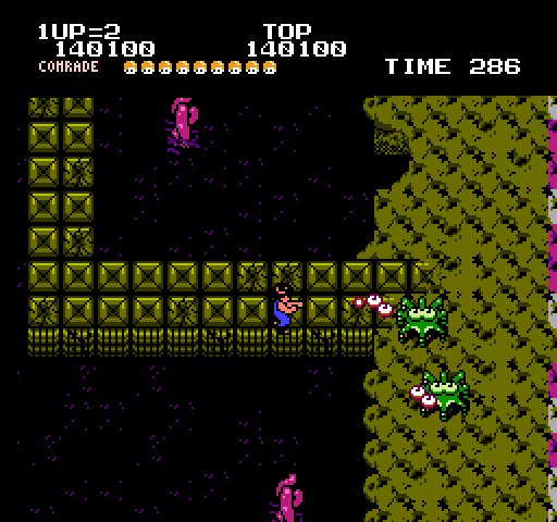 Alien Syndrome NES / Famicom Screenshot: Under attack as I cross the bridge...