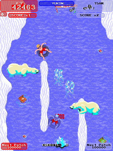 Toobin' Arcade Screenshot: Polar bears get in the way now...